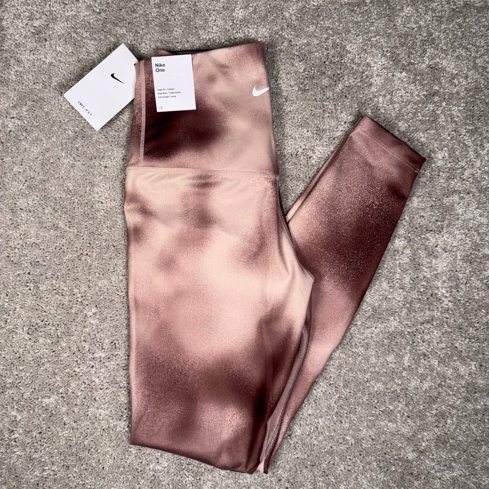 NWT Nike One Women's S Dri-FIT High Rise Full Length Tight Leggings